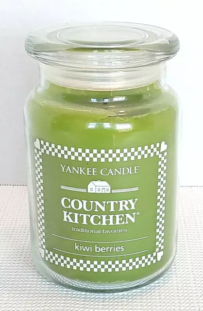 Yankee Candle KIWI BERRIES Country Kitchen 22 oz Jar Fruit Green (Gently Used)