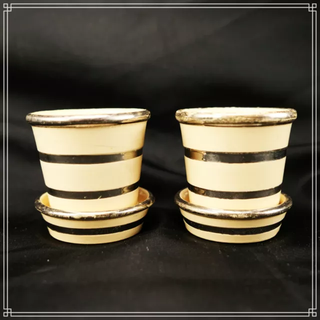 Paire De Cache Pot Dinette Miniature En Faience De Langeais