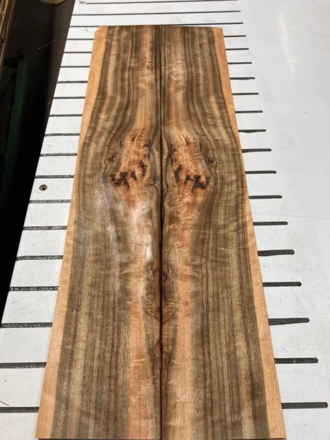 Australian Walnut Wood Veneer, 2 sheets (32'' x 5 1/2'') 708O