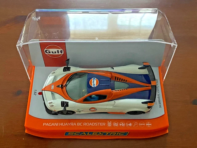 Scalextric C4335 Pagani Huayra BC Roadster Gulf Edition New Boxed