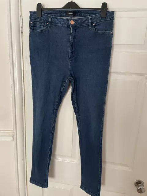 Ladies M & S Jeans Size 16 Long