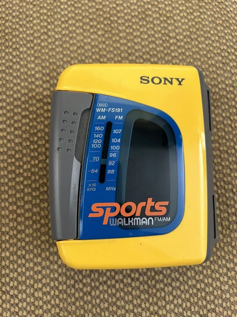 VINTAGE SONY SPORTS Walkman AM/FM Radio Cassette Player Yellow VGC (WM ...
