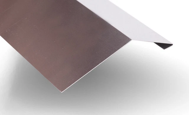 Firstblech Aluminium Anthrazit RAL 7016 - 1m Lang, 0,8mm Stark Für Dach