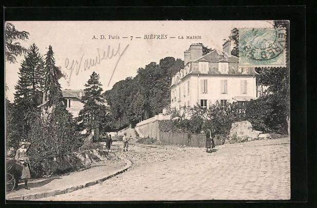 CPA Bièvres, la Mairie