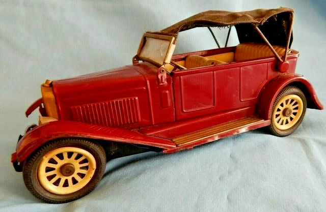 VINTAGE ANTIQUE TIN Toy Roadster Convertible Car MADE IN JAPAN $49.99