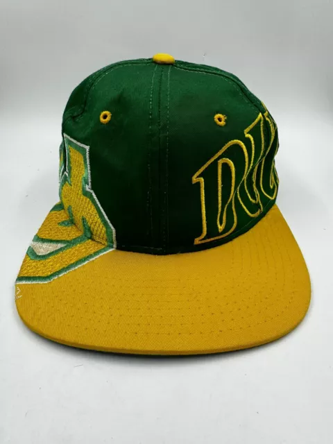 Vintage Starter University of Oregon Ducks Green White Adjustable Hat Cap RARE