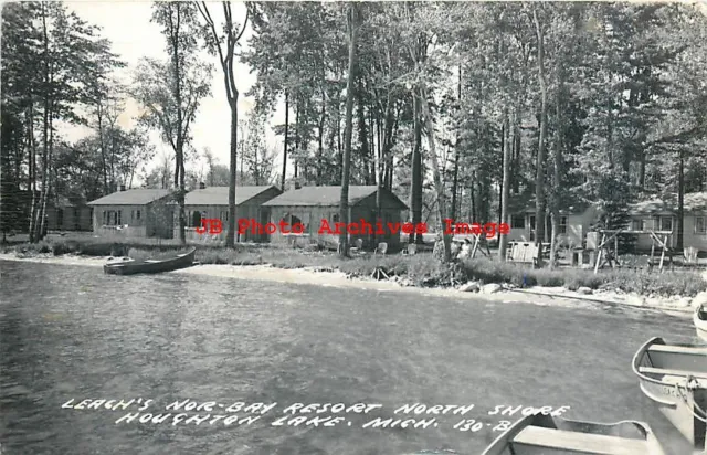 MI, Houghton Lake, Michigan, RPPC, Leach's Nor-Bay Resort, Cook Photo No 130-B