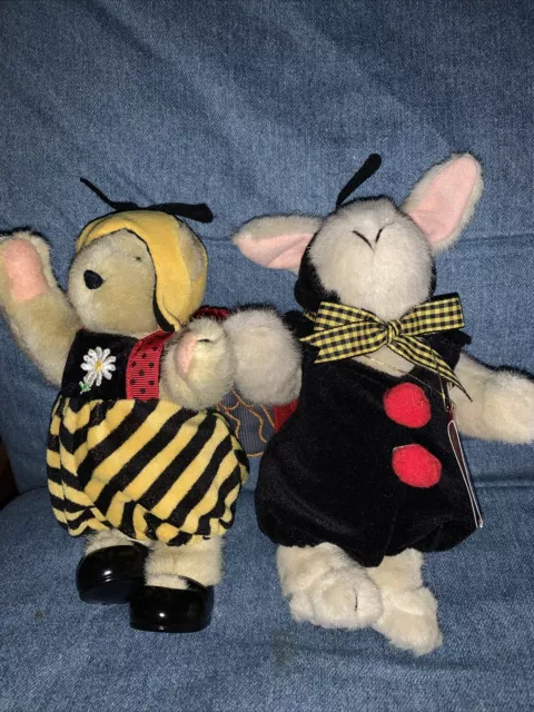 Lot 2 Muffy Vanderbear Hoppy Vanderhare A Taste Of Honey W/tags