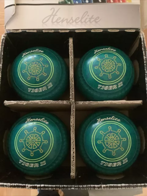 Henselite Tiger II lawn bowls - size 4 - Ocean Green - WB27