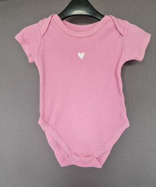 Pacchetto vestiti per bambine età 3-6 mesi. Usato. Condizioni perfette. 2