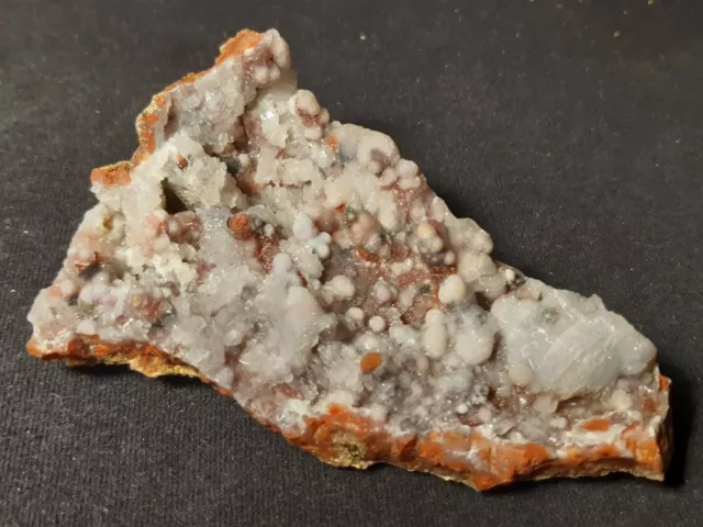 Mineral: Chalcedon, Achat aus Sidi Rahal, Marokko; ca. 9 x 6 x 3,8 cm