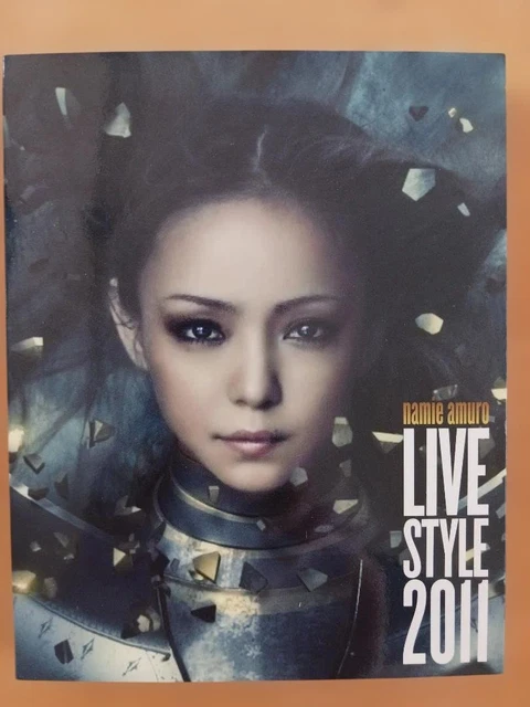 M BLU RAY Namie Amuro LIVE 2011 Blu ray 4988064916207 EUR 177,94