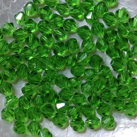 25 Perles Cristal -TOUPIES SWAROVSKI - FERN GREEN    291  - 4 mm