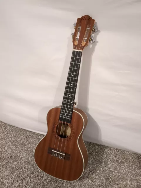 Ranch Concert Ukulele 23" with Gig Bag