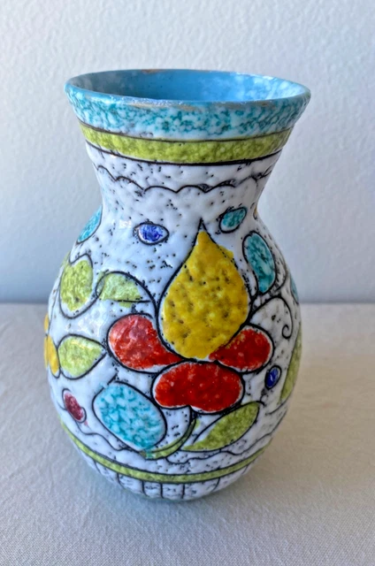 Merveilleux vase italien : décor artistique élégant