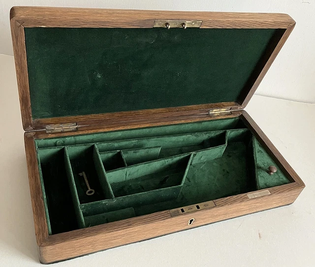 ANTIQUE CASE TAKES An Adams Type Percussion Revolver Gun. £225.00 ...