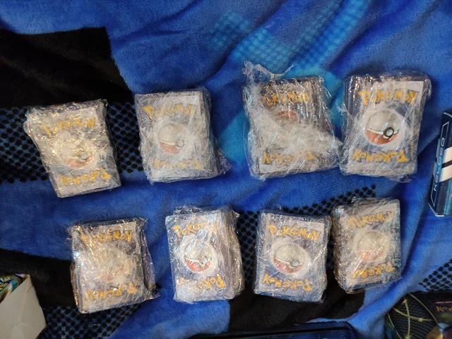 Pokemon TCG Cards Bundle - x20 Trainers/Holo/Rares/Energy, Base Set