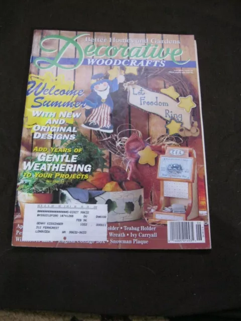 Craft painting book "Decorative Woodcrafts" by Better Homes and Gardens - Jun 95