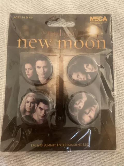 TWILIGHT 4 x 1.5-inch Badge Button Pin Collector Set NEW MERCHANDISE NEW MOON