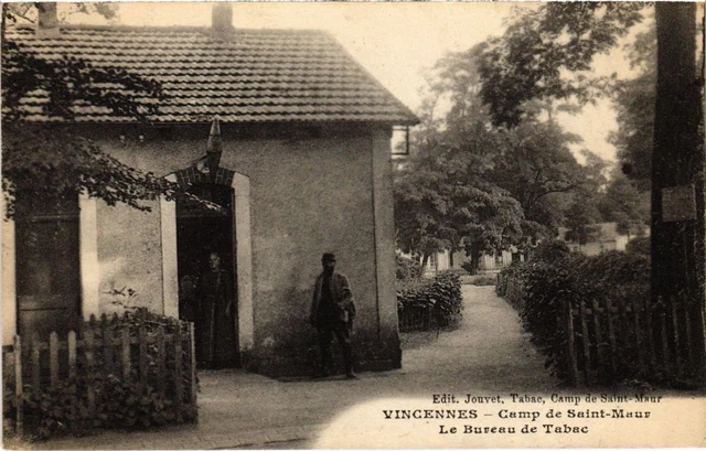 CPA AK Vincennes Camp de Saint-Maur Le Bureau de Tabac FRANCE (1283274)