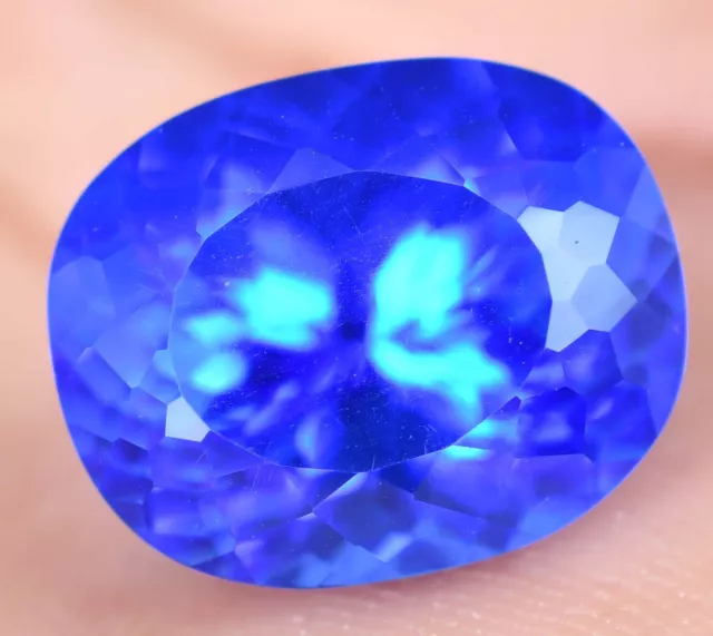 17.60Ct Naturel Rare Lustré Tanzanite Bleue Certifié sans Défaut Traitée Gemme