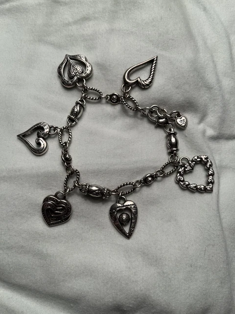 NEW  RETIRED Vintage BRIGHTON SILVER Valentine LOVE Charm HEART CLASP  Bracelet  507481013