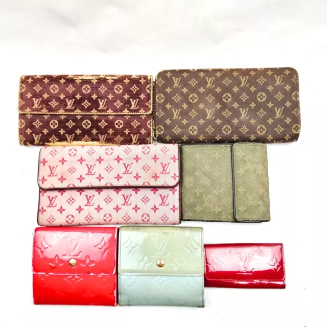 Louis Vuitton Monogram Canvas Porte Billets 6 Men's Wallet at Jill's  Consignment