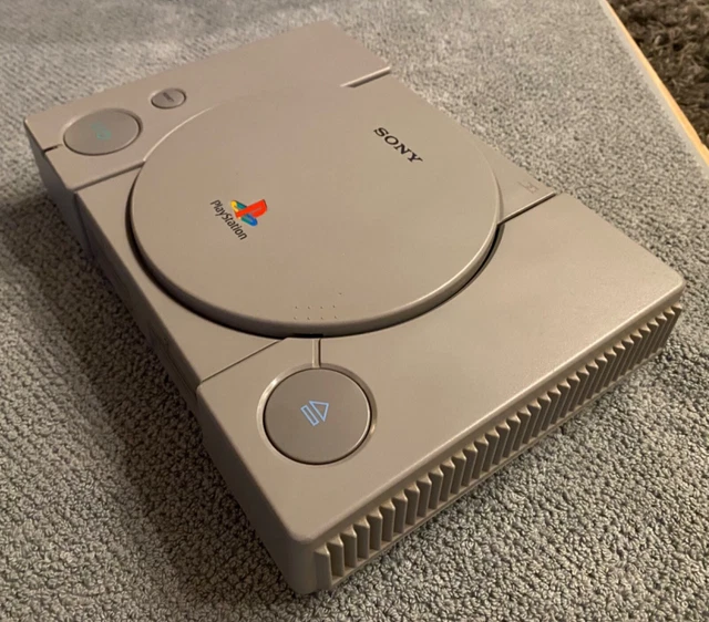 Jeu V-BALL Pour PlayStation 1 (PS1) - Version PAL Complète Avec Boîte Et Notice - Bon état