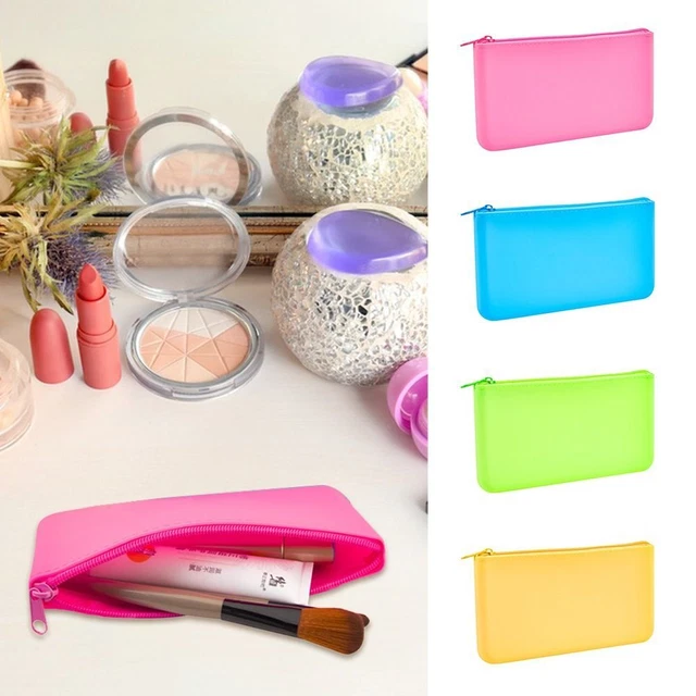 reusable-silicone-bag-large-capacity-makeup-brush-holder-cosmetic-bag