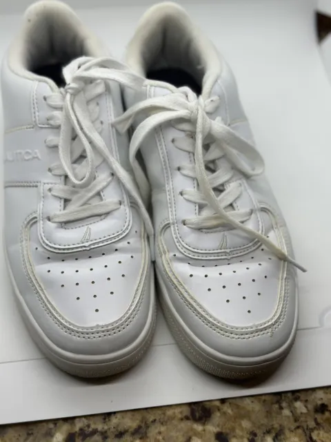 Nautica Women's White Canvas Tennis Shoes/Fashion Sneakers Size 8