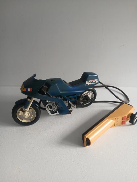 ANCIENNE MOTO MOTARD Police Tour De France Plastique N° 3 EUR 9,99