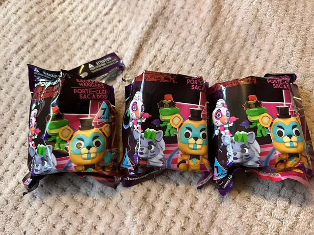 FIVE NIGHTS AT Freddy’s security breach backpack hangers x 3 NEW series