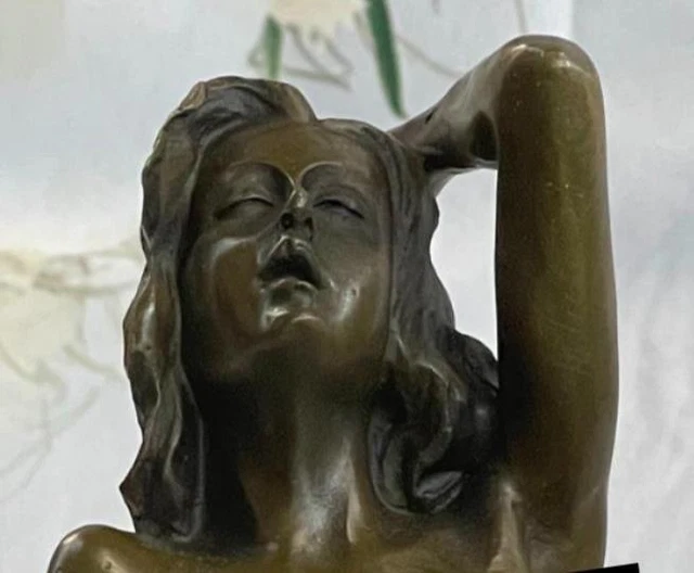 Statue érotique En Bronze Et Pierre - Sculpture Femme Art Antique - 23cm - Aubaho