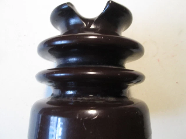 4-5/8" X 4-1/8" Brown Porcelain Insulator Locke (L Is Missing) Hi Top 88