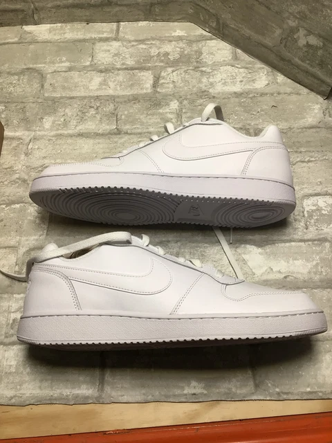 white nike ebernon low