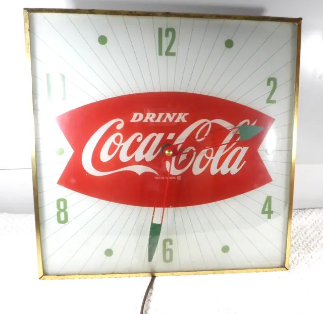 Pam Coca- Cola clock