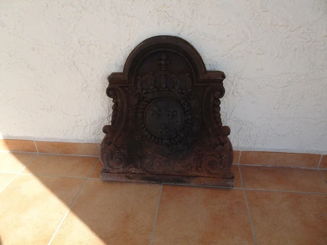 PLAQUE DE CHEMINÉE en fonte très ancienne, fleurs de lys EUR 290,00