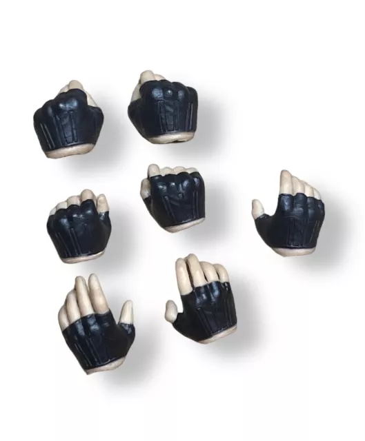 Mezco One:12 The Warriors Ajax – SEVEN INTERCHANGEABLE HANDS 1/12 Scale Fodder