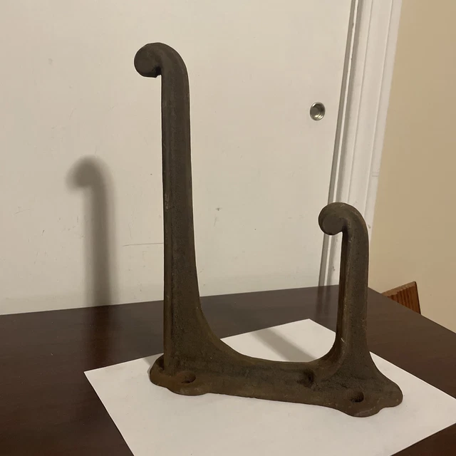 ANTIQUE CAST IRON HARNESS HOOKS LARGE 11 1/2” Tall TACK BRACKET HEAV.