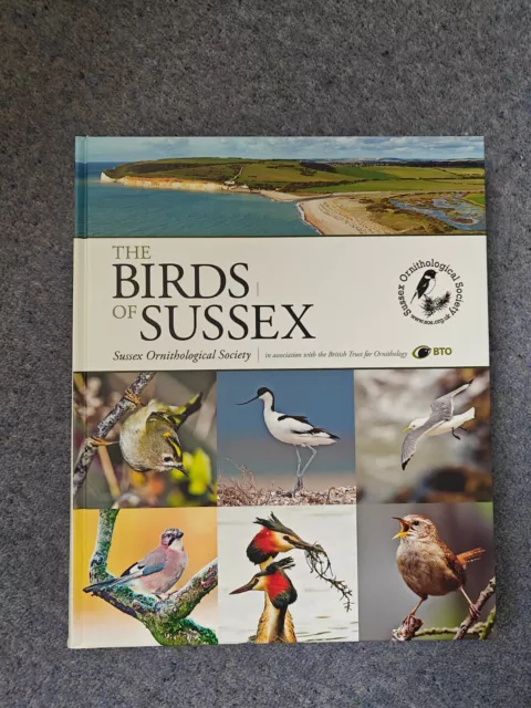 The Birds of Sussex by the Sussex Ornithological Society