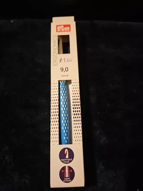 Ergonomic Crochet Hooks - Prym 9mm Soft Grip