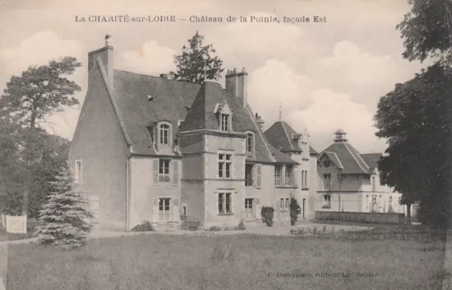 CPA 58 La CHARITE sur LOIRE Chateau de la Pointe Facade Est.