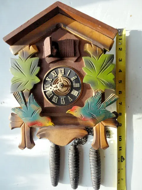 Vintage Musical Animated (2 Birds Pecking) 1-Day Cuckoo Clock for Repair