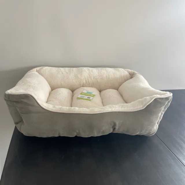 Frisco Rectangular Bolster Cat & Dog Bed, Green
