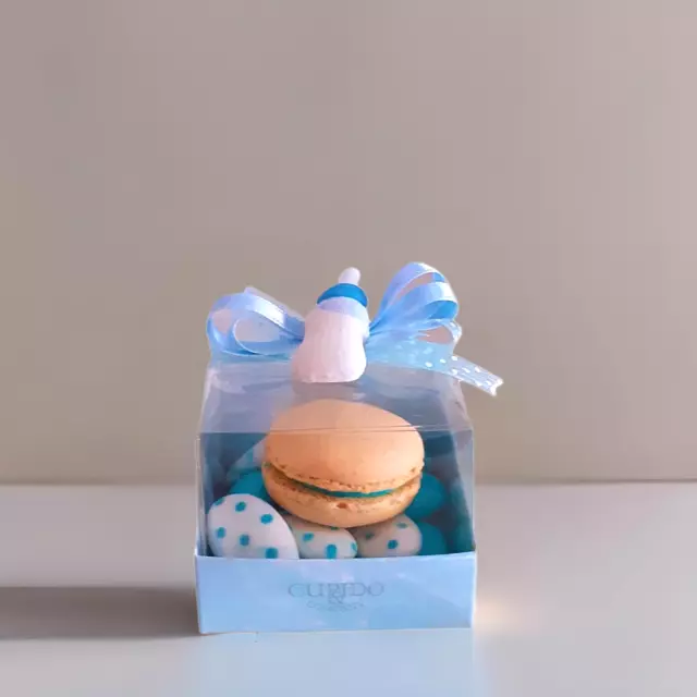 Bébé douche, faveur boîte baptême, fête anniversaire avec dragées et macaron 7x7