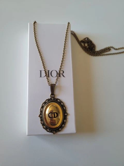 Collier Upcyclé Avec Pendentif Bouton De Luxe - Acier Inoxydable Doré, Longueur 41-45 Cm - Neuf Avec étiquettes