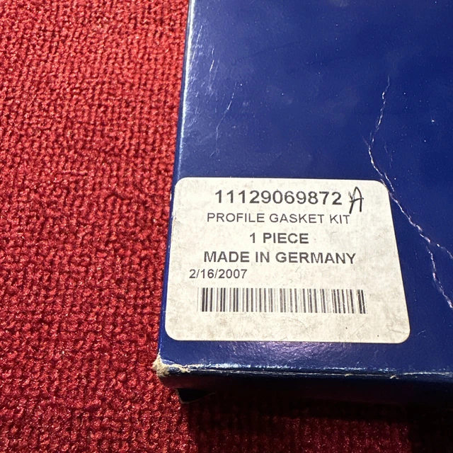 Meistersatz E38 E39 Right Valve Cover Gasket 11129069872 BMW