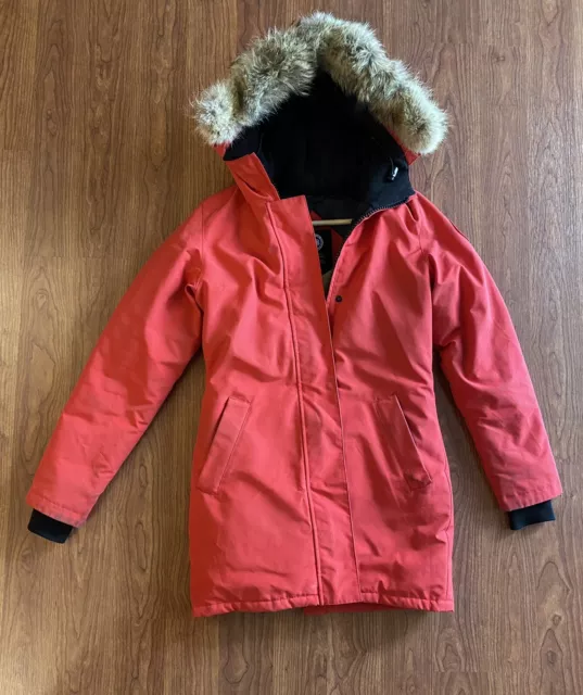 Women’s Canada Goose Victoria Parka Down Jacket Coat Red Fur Trim S/P Great!