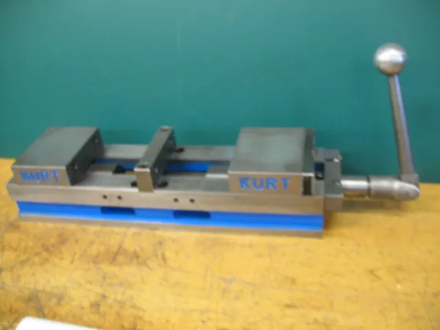 Kurt Dl-400C Double Lock Vise + Handle Cleaned + Painted Ready To Go**Vgc* Kurt Dl-400C Double Lock Vise + Handle Cleaned + Painted Ready To Go**Vgc*