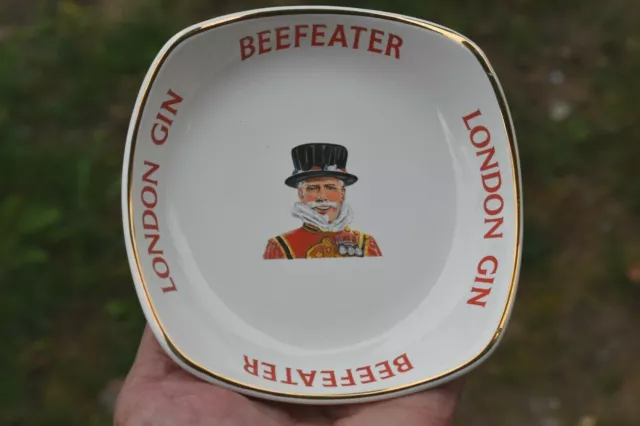 London Gin Beefeater Dish Tray Advertising Wade England Unused Displayed